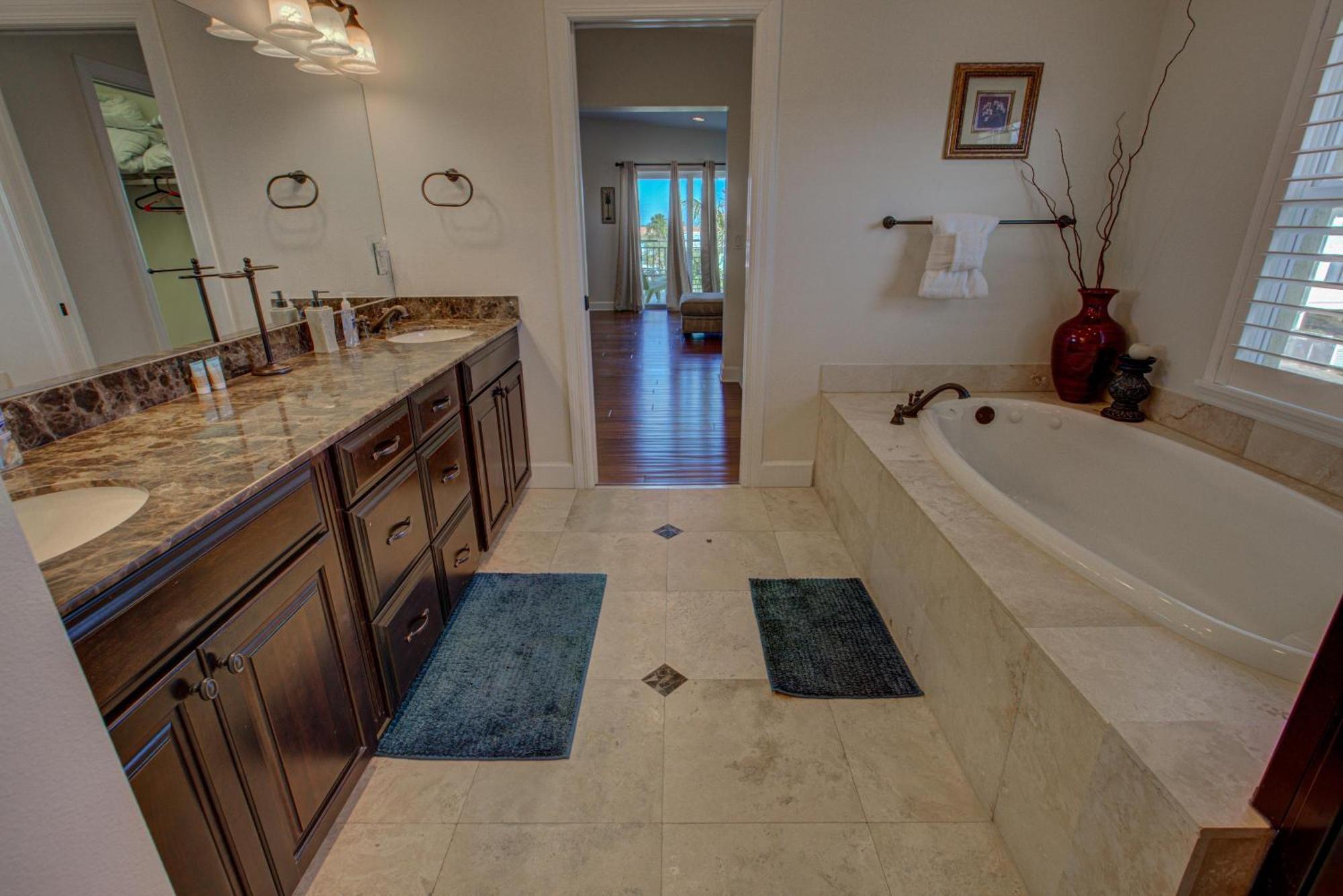 Anna Maria Island Beach Palace เบรเดนทันบีช ภายนอก รูปภาพ